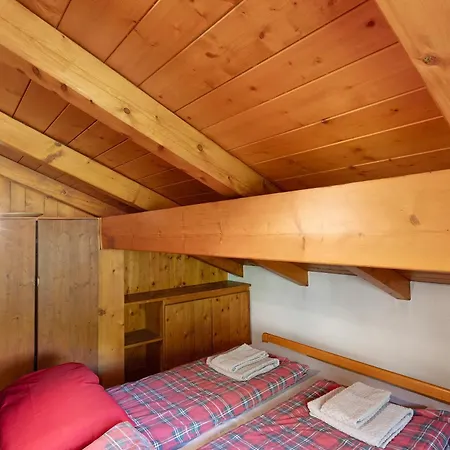 Campacc Pezzel Apartamento