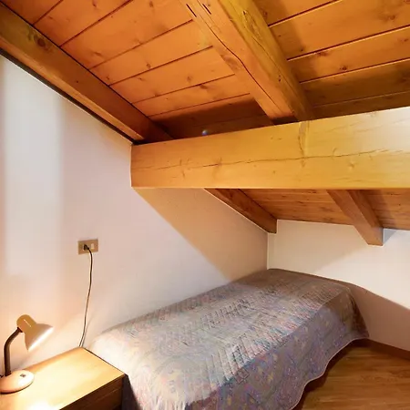 Campacc Pezzel Apartamento